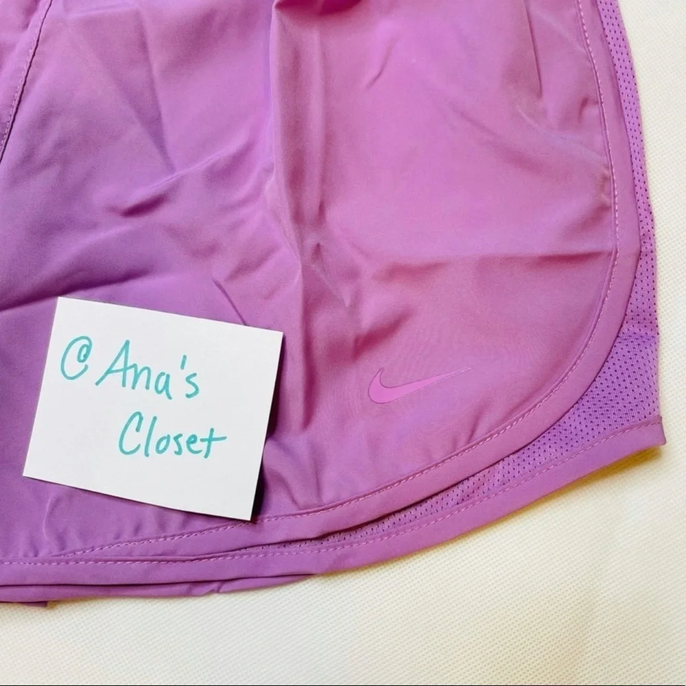 Nike | Women’s Running Shorts